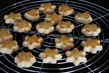 stelline alla cannella e noce moscata