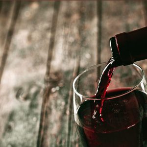 DRINK Warming Reds 092595 A Generic Photo of red wine being poured into a glass. See PA Feature DRINK Warming Reds. Picture credit should read: PA Photo/thinkstockphotos. WARNING: This picture must only be used to accompany PA Feature DRINK Warming Reds.